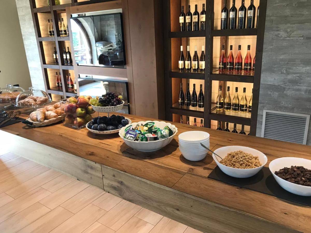 Agriturismo Tenuta Lagala Venosa Kültér fotó